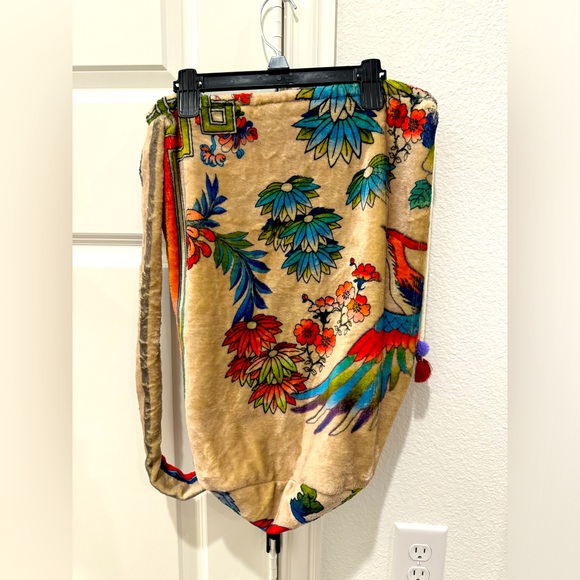 Johnny Was Potter Cozy Blanket Bag Tote Beach Single Shoulder Strap Bag Only - Picture 3 of 8